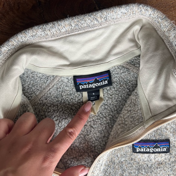 Patagonia Better Sweater 1/4 zip Fleece Jacket - Picture 4 of 5